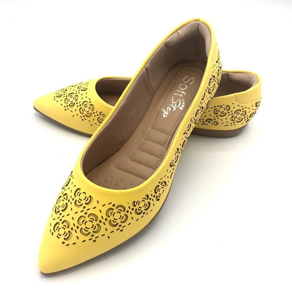 Comfy Flats in Yellow - Picture 3 of 4